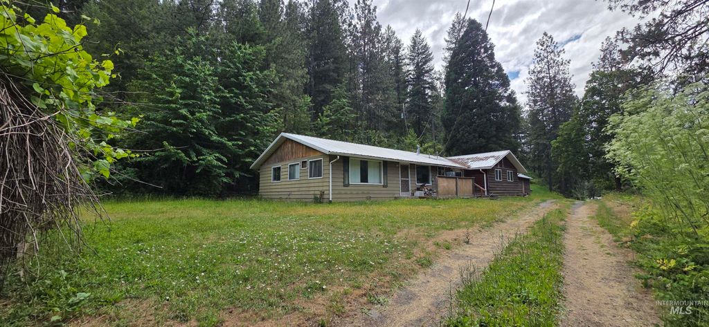 Photo of 46582 Highway 12, Peck, ID 83545 (MLS # 98989222)