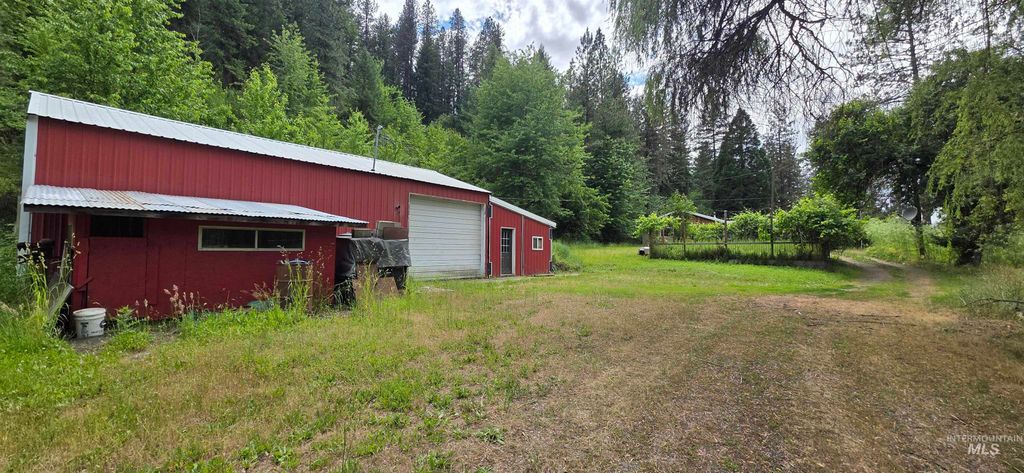 Photo of 46582 Highway 12, Peck, ID 83545 (MLS # 98989222)