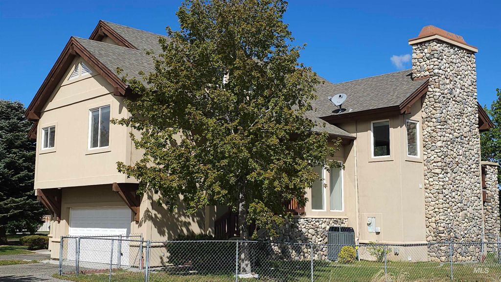 Photo of 286 River Vista Place, Twin Falls, ID 83301 (MLS # 98983624)