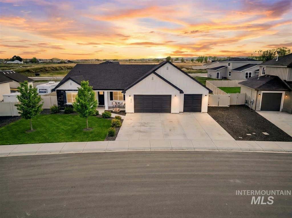 Photo of 436 October Sky St, New Plymouth, ID 83617 (MLS # 98997370)