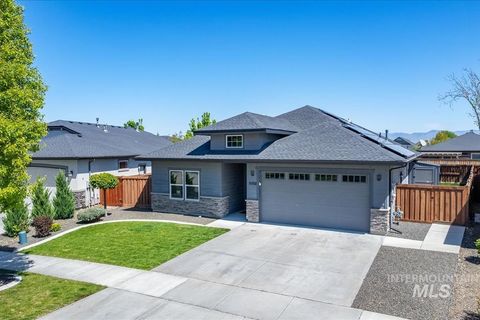 Photo of 10866 W Alfina Dr, Boise, ID 83709 (MLS # 98984825)