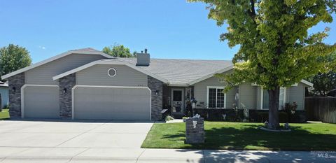Photo of 441 War Eagle Way, Nampa, ID 83686 (MLS # 98989734)