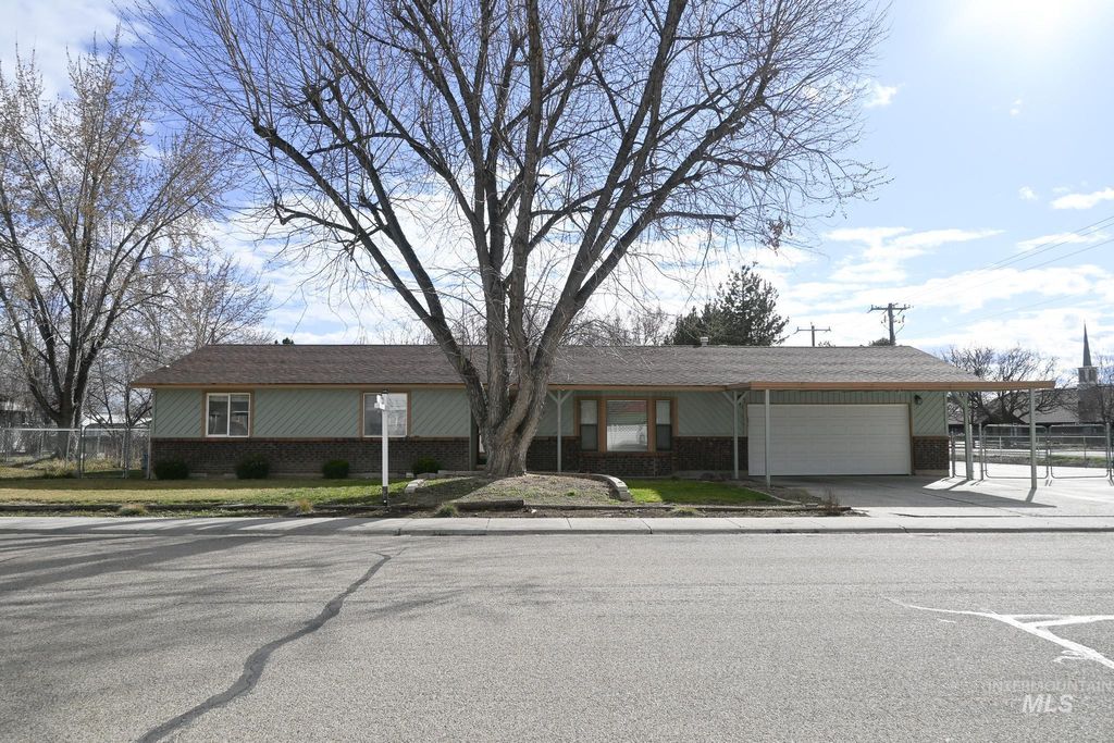 Photo of 8969 W Kiowa Dr, Boise, ID 83709 (MLS # 98975631)