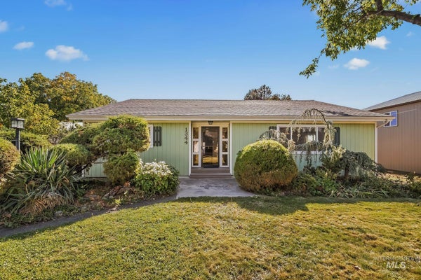 1344 HEMLOCK AVE, LEWISTON, ID 83501 - Image 4e7a9e00f30f5ef36a5431beafa21e6f/3646850352