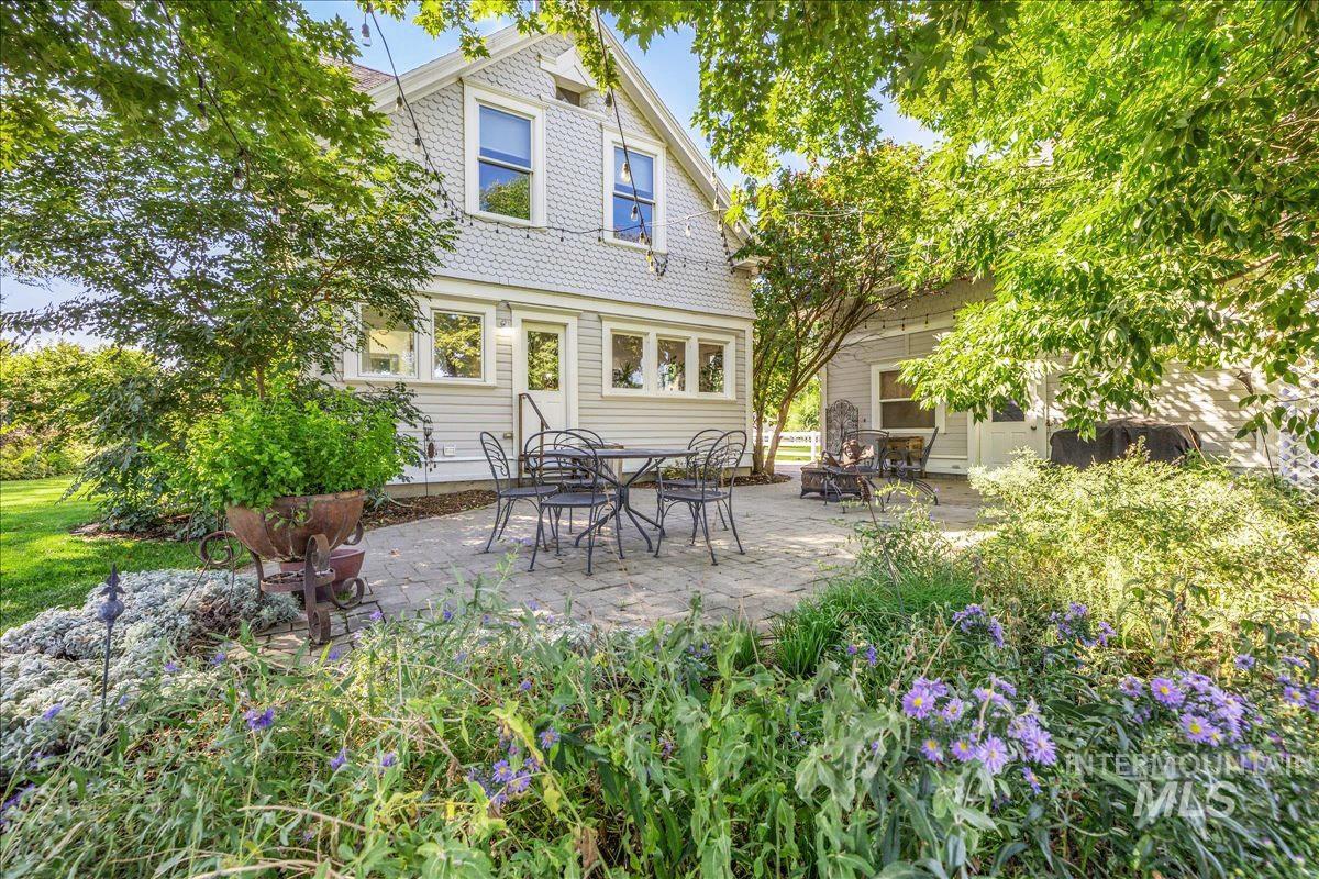 278 E Beacon Light Rd