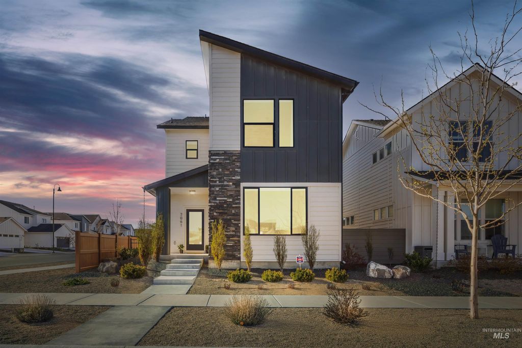 Photo of 7061 W Sugarwood St, Boise, ID 83709 (MLS # 98981126)