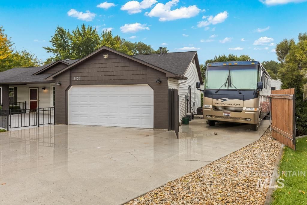 Photo of 2130 1st Ave N, Payette, ID 83661 (MLS # 98963729)