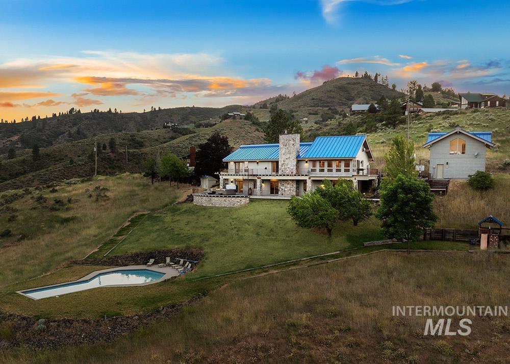 Aerial view at dusk of a mountain view