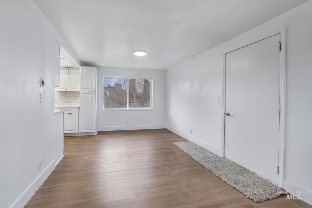 Photo of 201 E 27th St, Burley, ID 83318 (MLS # 98973117)