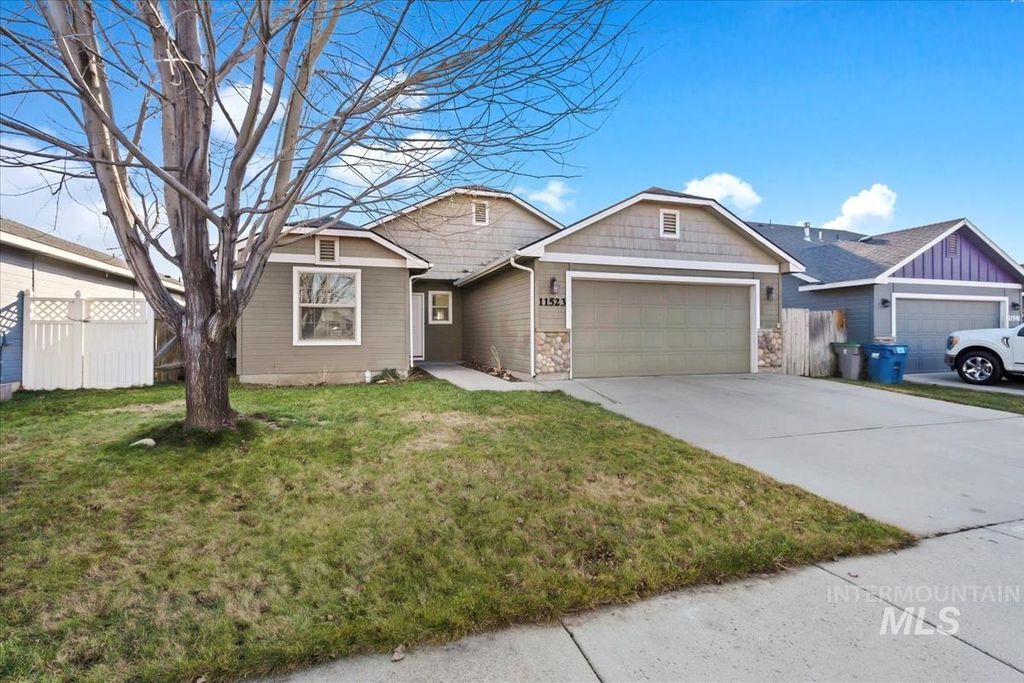 Photo of 11523 W Silvercity Ct, Boise, ID 83713 (MLS # 98971897)