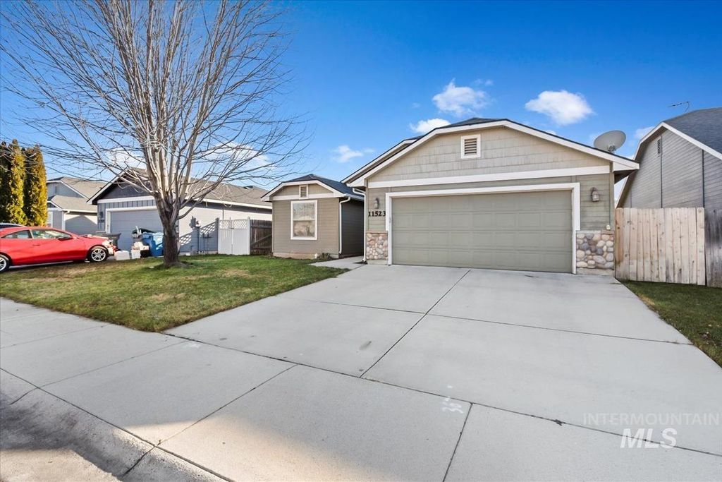 Photo of 11523 W Silvercity Ct, Boise, ID 83713 (MLS # 98971897)