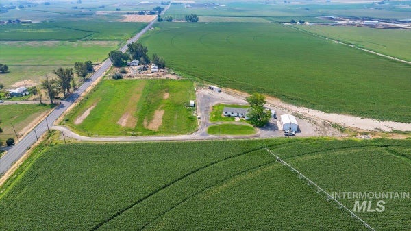 4039 N 1000 E, BUHL, ID 83316 - Image 4f0010e91da527e6fb9b6c96e82a71f5/1757797675