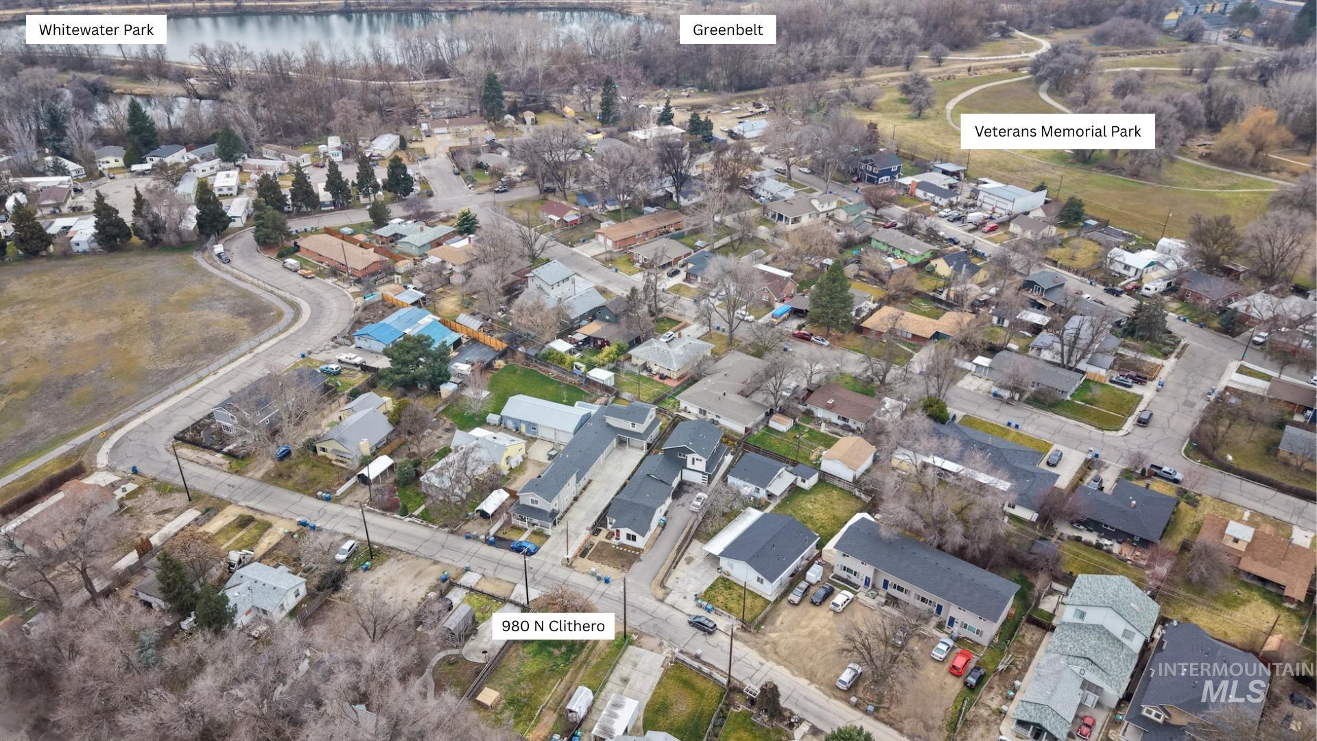 980 N Clithero Dr