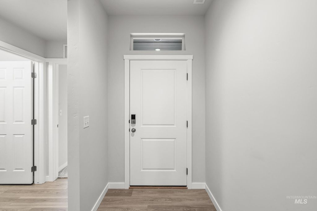 Photo of 511 Hamlow Ave, Middleton, ID 83644 (MLS # 98975494)