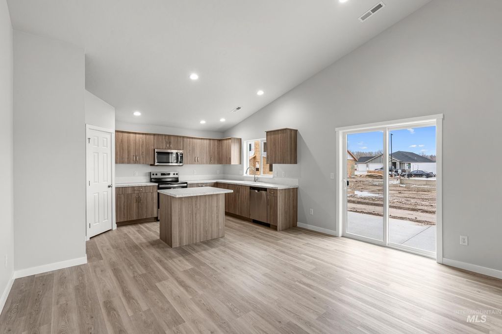 Photo of 511 Hamlow Ave, Middleton, ID 83644 (MLS # 98975494)