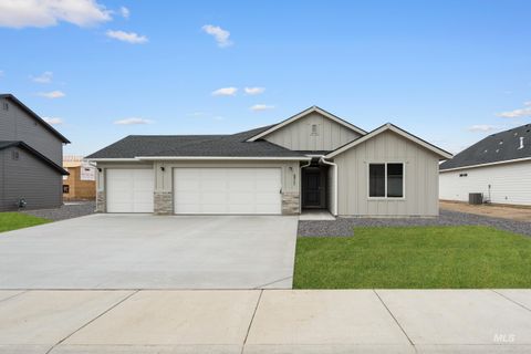 Photo of 511 Hamlow Ave, Middleton, ID 83644 (MLS # 98975494)