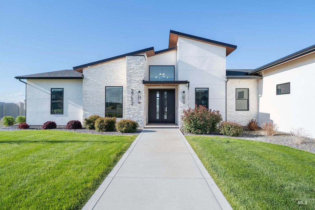 Photo of 2752 E 4206 N, Twin Falls, ID 83301 (MLS # 98983941)
