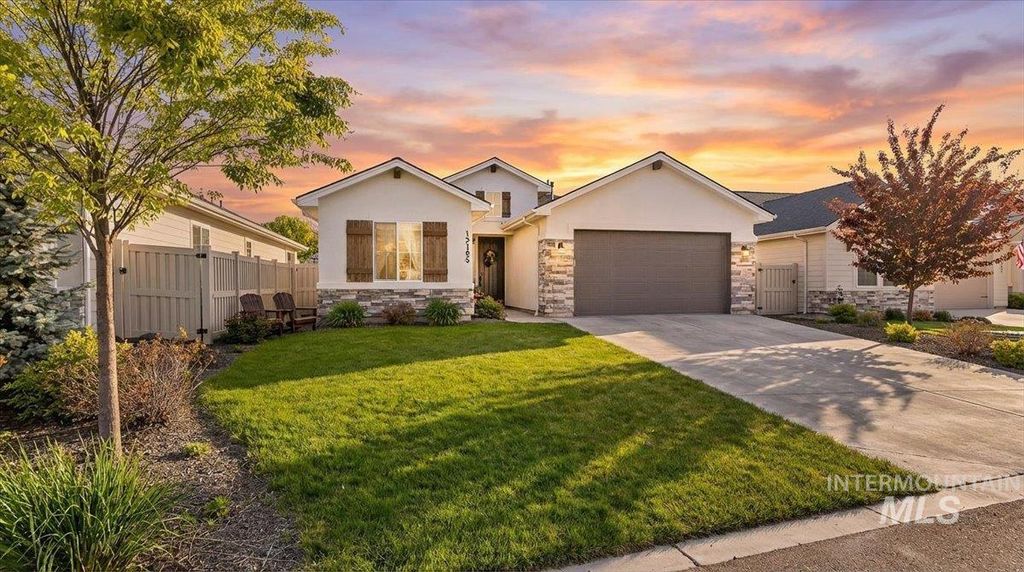 Photo of 12195 Red Shouldered Hawk LN, Nampa, ID 83686 (MLS # 98986143)