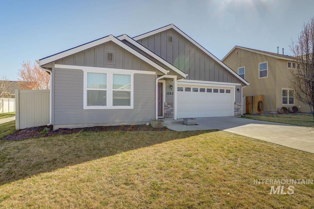 Photo of 1153 E Shady Ridge Dr, Kuna, ID 83634 (MLS # 98978553)