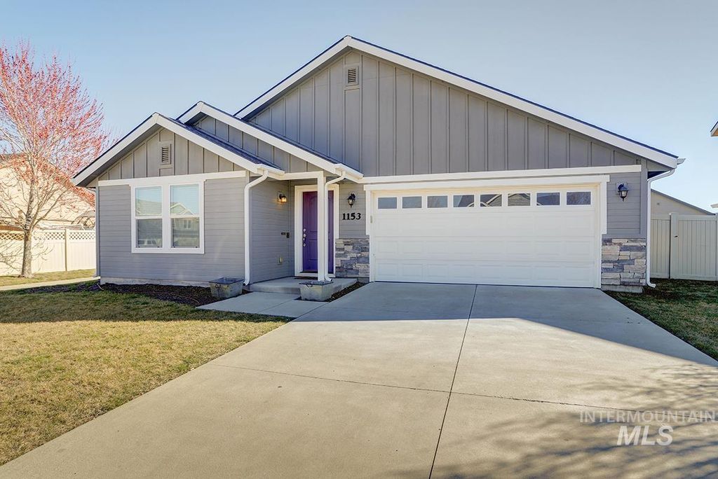 Photo of 1153 E Shady Ridge Dr, Kuna, ID 83634 (MLS # 98978553)