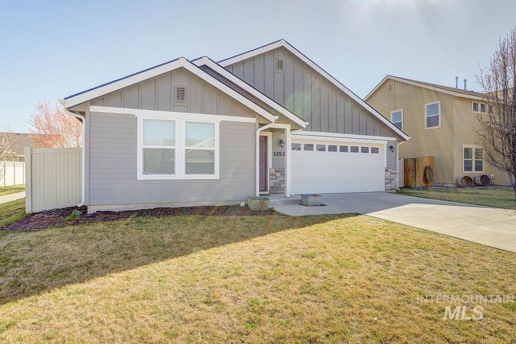 Photo of 1153 E Shady Ridge Dr, Kuna, ID 83634 (MLS # 98978553)