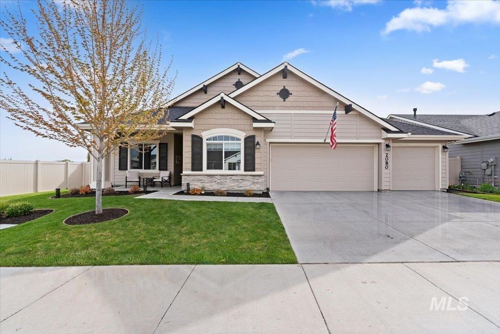 Photo of 2080 N Thorndale Ave, Kuna, ID 83634 (MLS # 98984303)