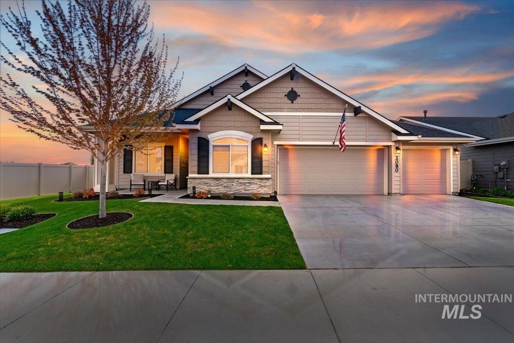 Photo of 2080 N Thorndale Ave, Kuna, ID 83634 (MLS # 98984303)