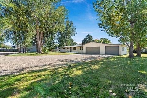 Photo of 1114 N. Dawn Dr, Boise, ID 83713 (MLS # 98964224)