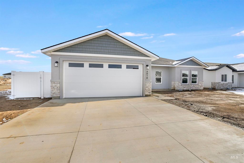 Photo of 2018 Regan St, Jerome, ID 83338 (MLS # 98972687)