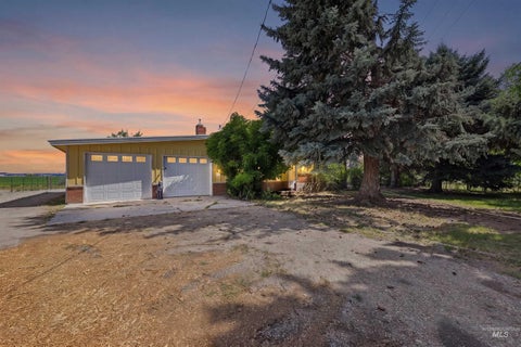 Photo of 16622 Logan St, Caldwell, ID 83607 (MLS # 98992949)