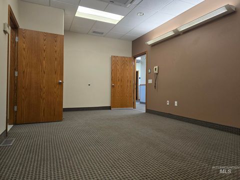 Photo of 414 Shoup Ave. W Ave #335, Twin Falls, ID 83301 (MLS # 98962558)