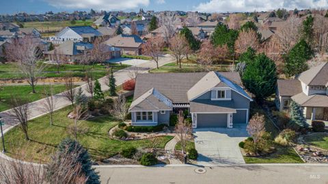 Photo of 12309 S Carriage Hill Way, Nampa, ID 83686 (MLS # 98976985)