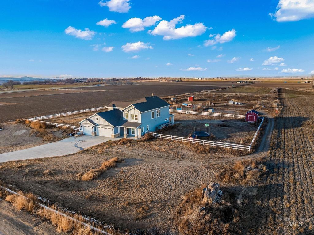 Photo of 24490 Boehner Rd, Wilder, ID 83676 (MLS # 98968627)