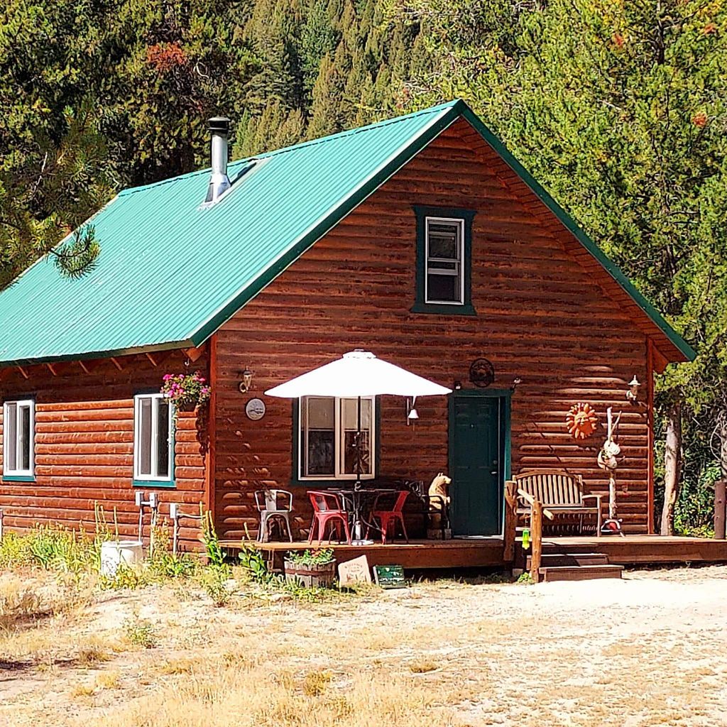 Photo of 2079 Fleck Smt Fs079 Rd, Fairfield, ID 83327 (MLS # 98980996)