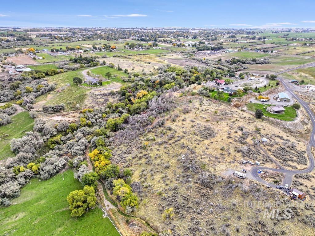 Aerial overview of property's location