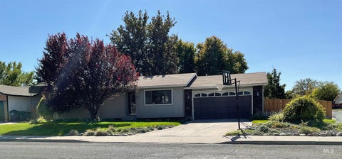 Photo of 485 Park Terrace Dr, Twin Falls, ID 83301 (MLS # 99000276)