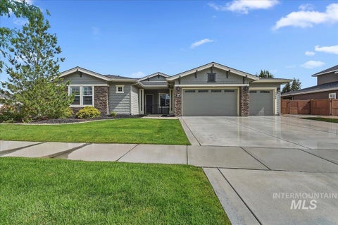 Photo of 5944 W. Braveheart Dr, Eagle, ID 83616 (MLS # 98992424)