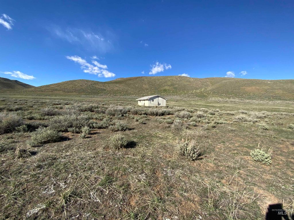 Photo of 248 900 East, Fairfield, ID 83327 (MLS # 98938986)
