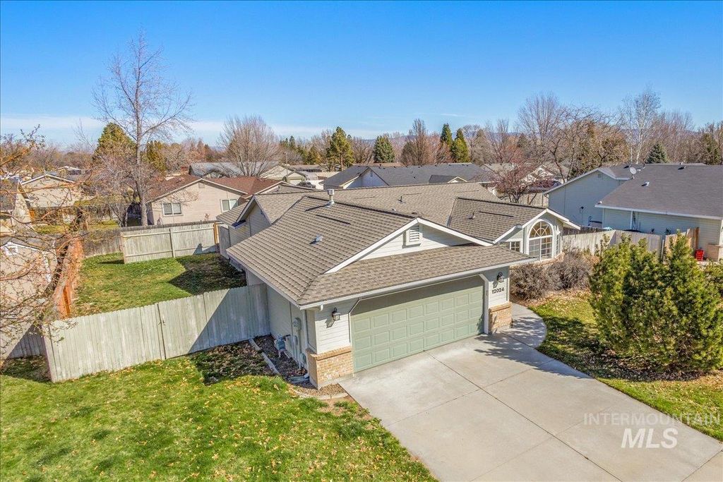 Photo of 12024 W Cactus Ct, Boise, ID 83709 (MLS # 98978781)
