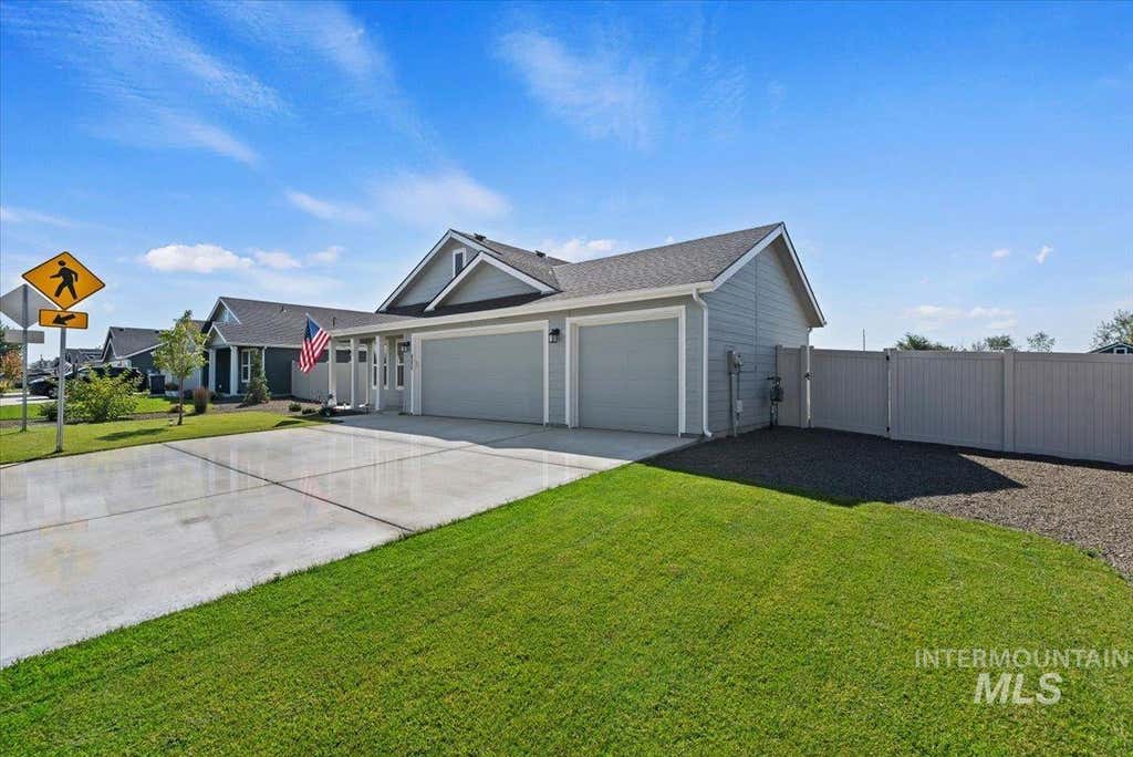 Photo of 889 Education Street, Middleton, ID 83644 (MLS # 98998746)