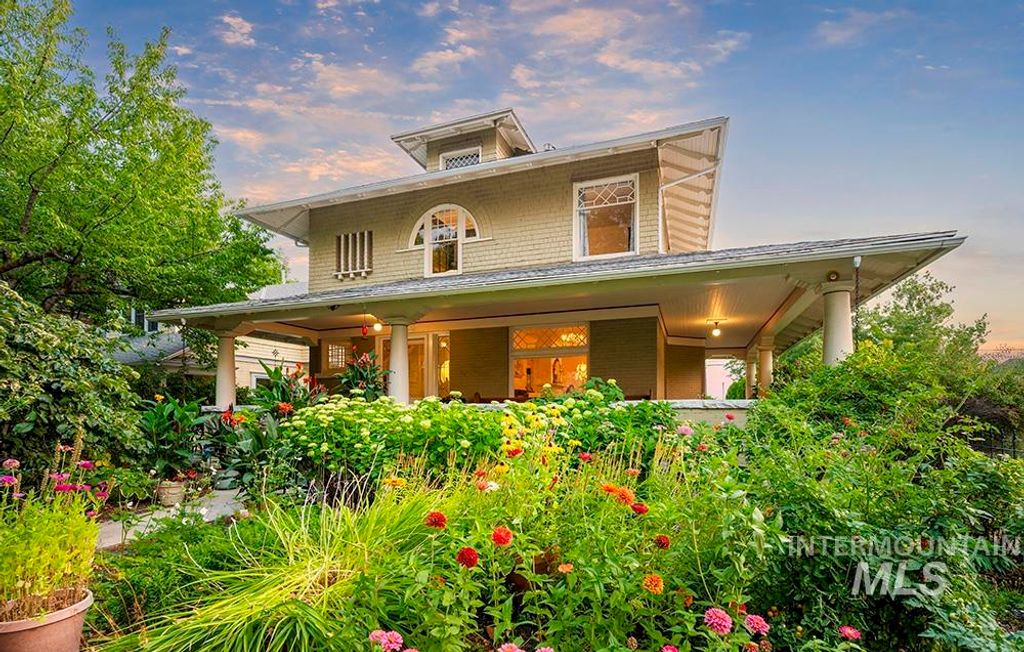 Photo of 1519 W Jefferson St, Boise, ID 83702 (MLS # 98975043)