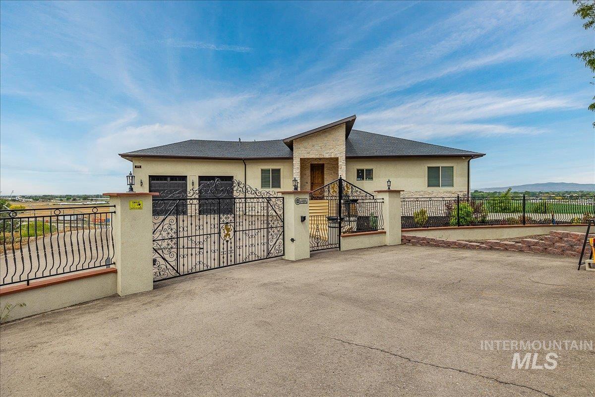 5990 W View Drive