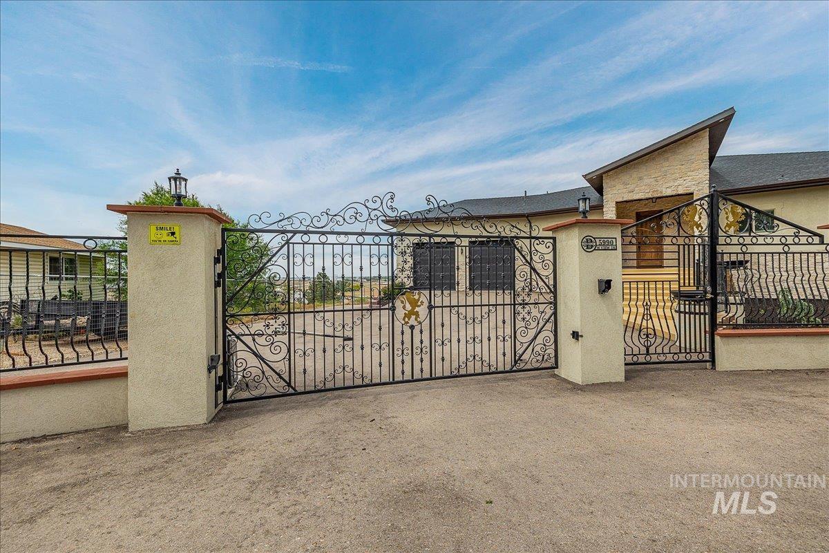 5990 W View Drive
