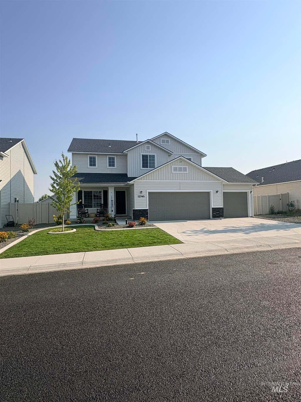 Photo of 12745 Ashfield ST, Caldwell, ID 83607 (MLS # 98996453)