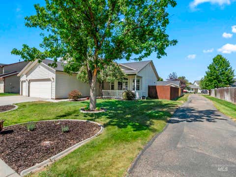 Photo of 214 E Screech Owl Dr, Kuna, ID 83634 (MLS # 98997996)