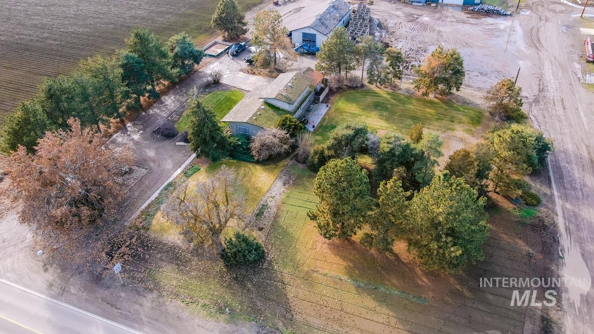 5387 Hwy 201