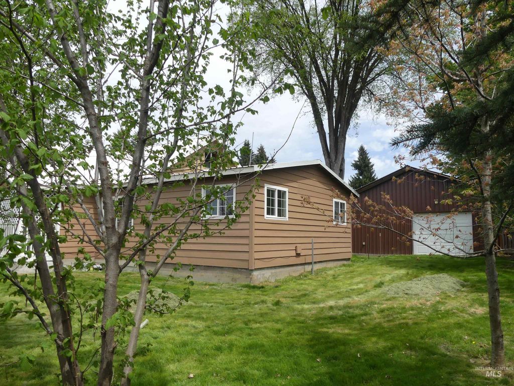 Photo of 207 E 1 St Ave, Weippe, ID 83553 (MLS # 98985754)