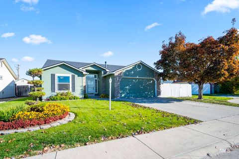 Photo of 16548 Snowgoose St, Nampa, ID 83687 (MLS # 98966192)