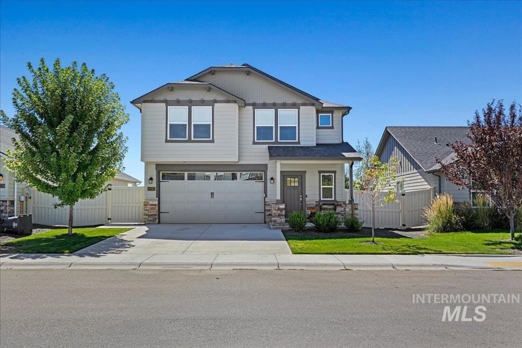 Photo of 10593 W Daylily Ave, Star, ID 83669 (MLS # 98970298)