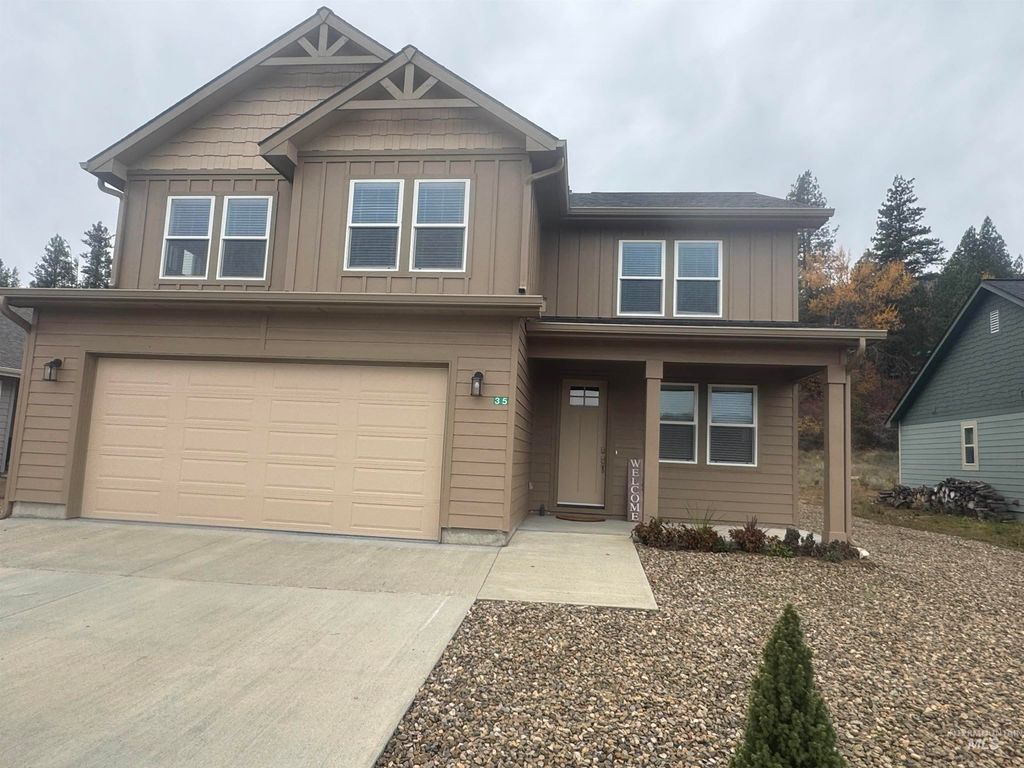 Photo of 35 Wapiti Court, Garden Valley, ID 83622 (MLS # 98967274)